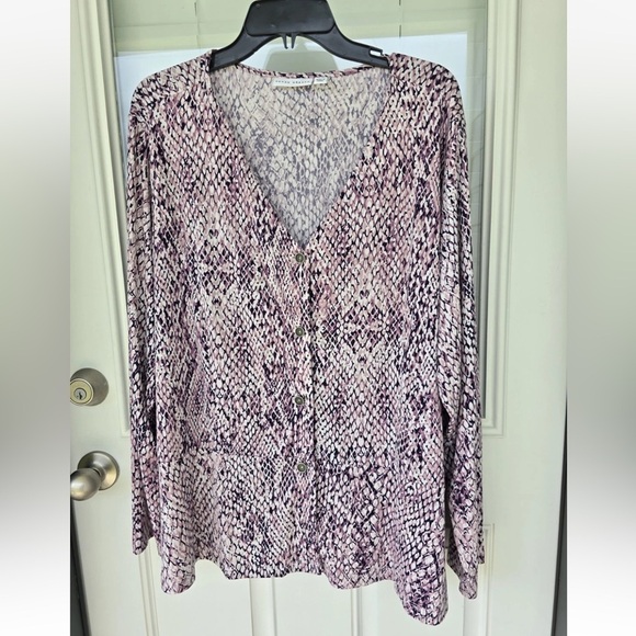 Susan Graver Women Printed Liquid Knit Button Front Peplum Top Plum 3X Plus Size - Picture 10 of 12